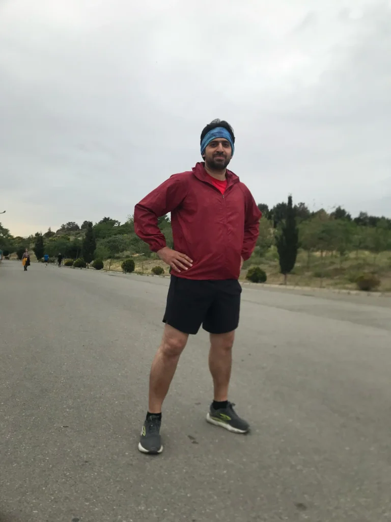 سینا محمودی لاری